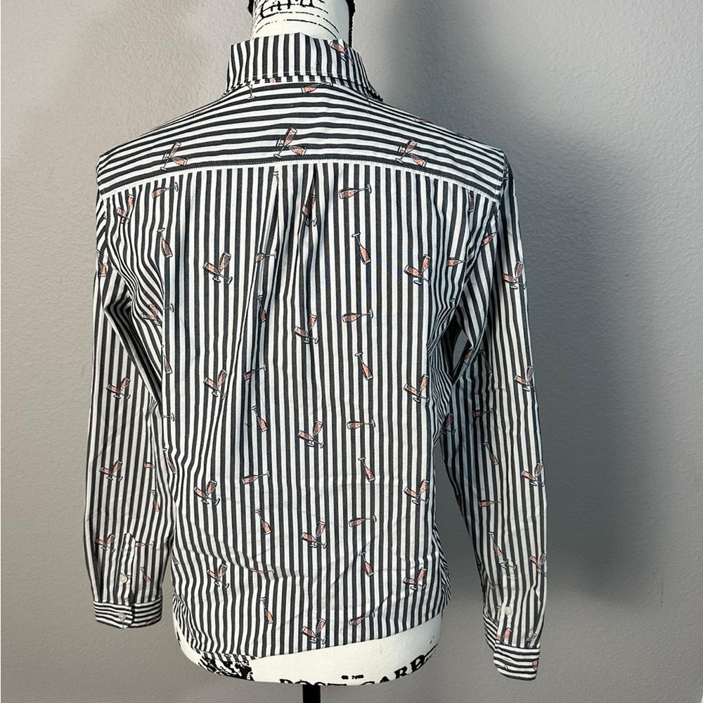 Banana Republic Champagne 🥂 Glass Button down - Picture 3 of 4